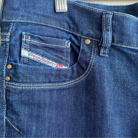 Diesel Ronhoir Regular Bootcut Stretch Dark Wash Jeans 31x32 - Picture 3 of 13